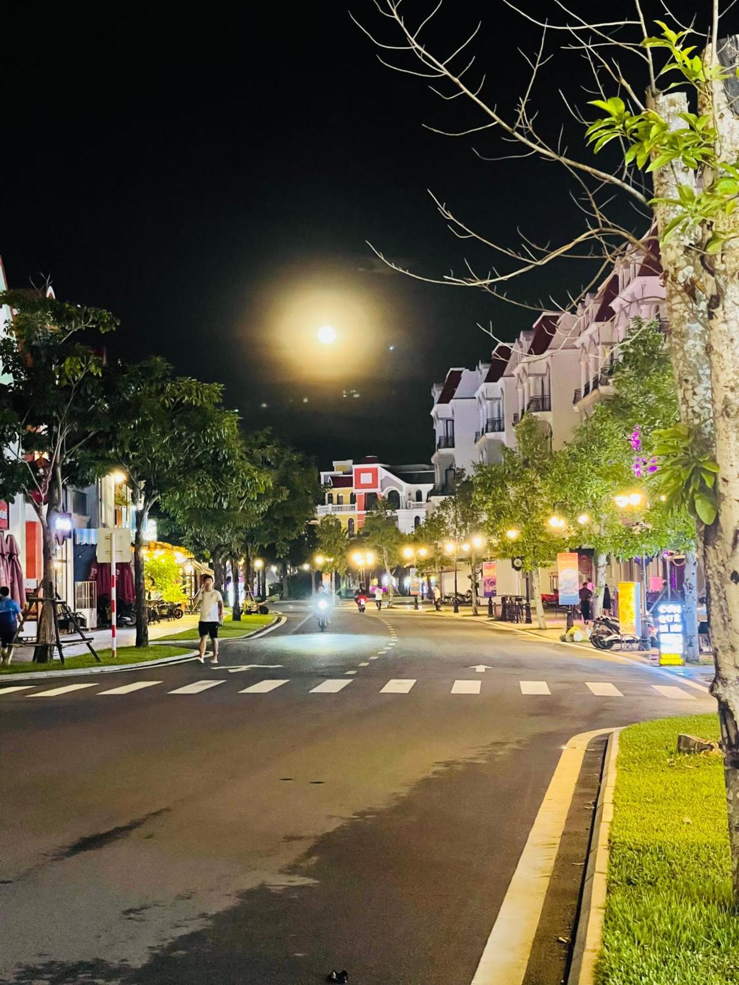 Thai Long Hotel Grand World דואונג דונג מראה חיצוני תמונה